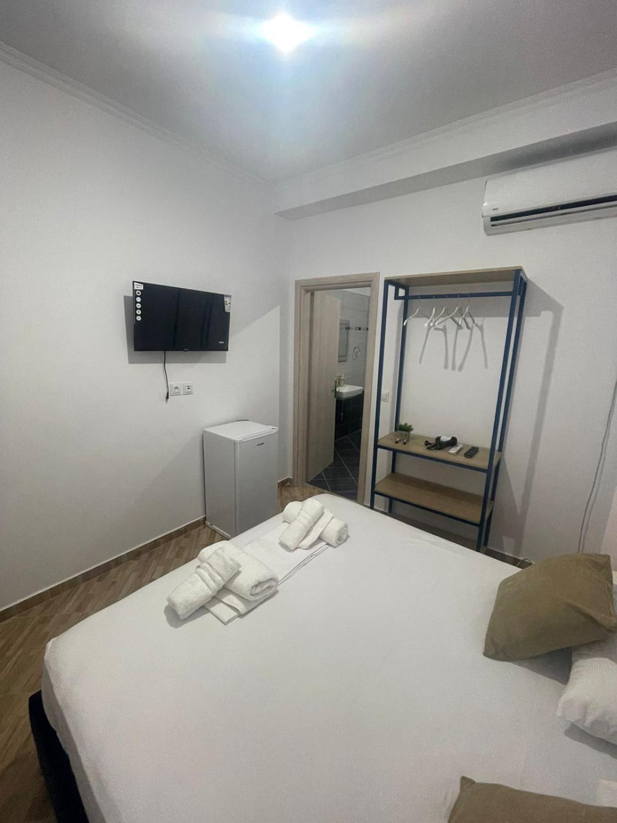 Vanesa Rooms Sarande Luaran gambar