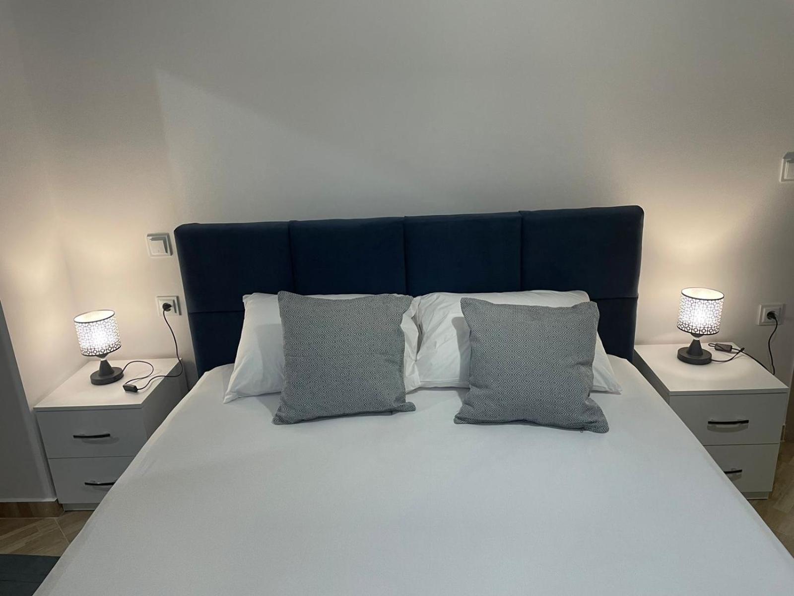 Vanesa Rooms Sarande Luaran gambar