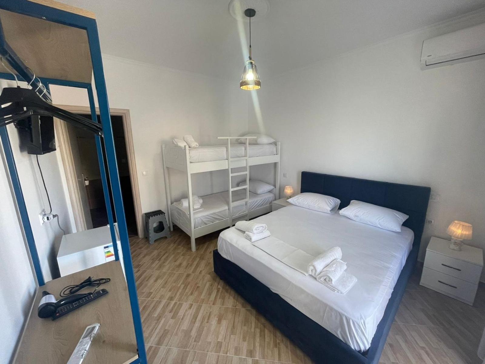 Vanesa Rooms Sarande Luaran gambar