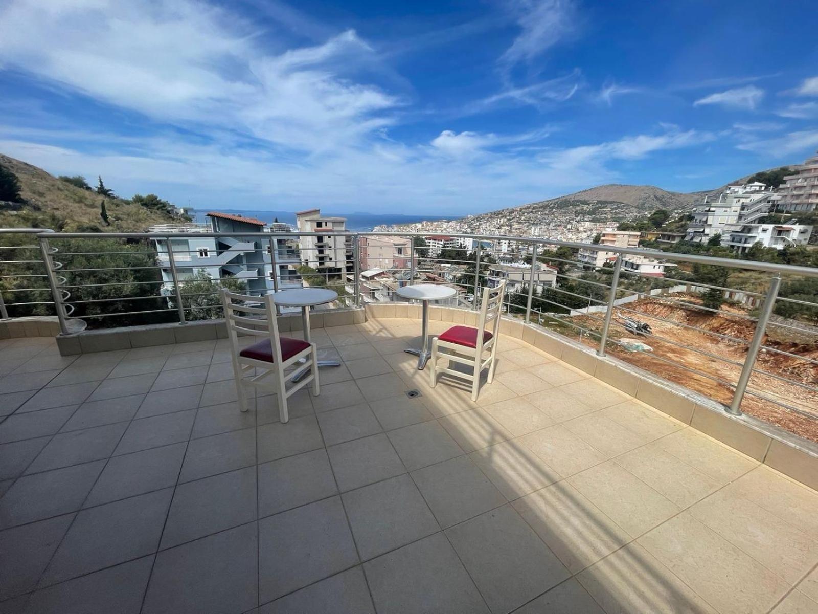 Vanesa Rooms Sarande Luaran gambar